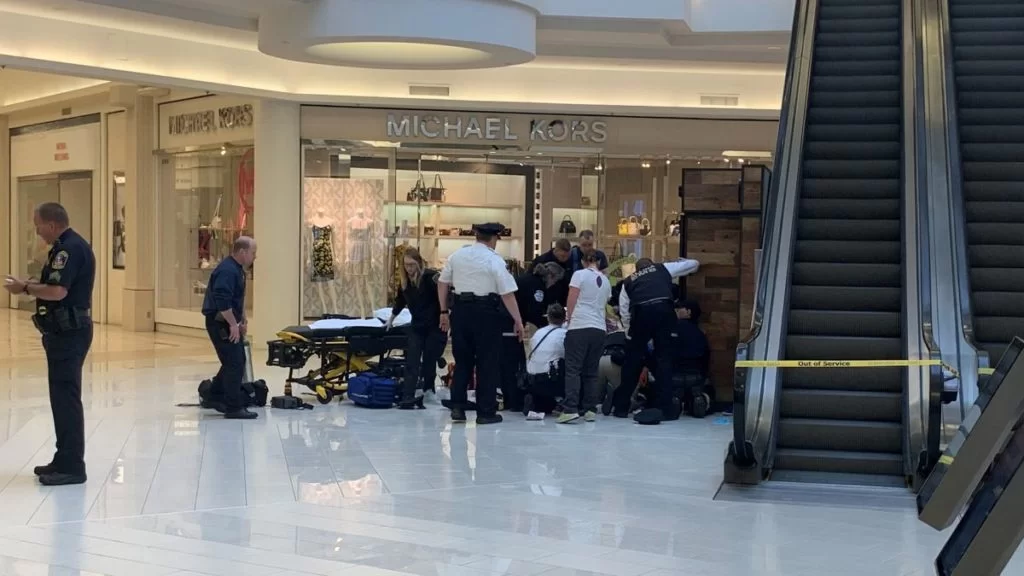 https___cdn.cnn.com_cnnnext_dam_assets_190412134627-01-mall-of-america-incident