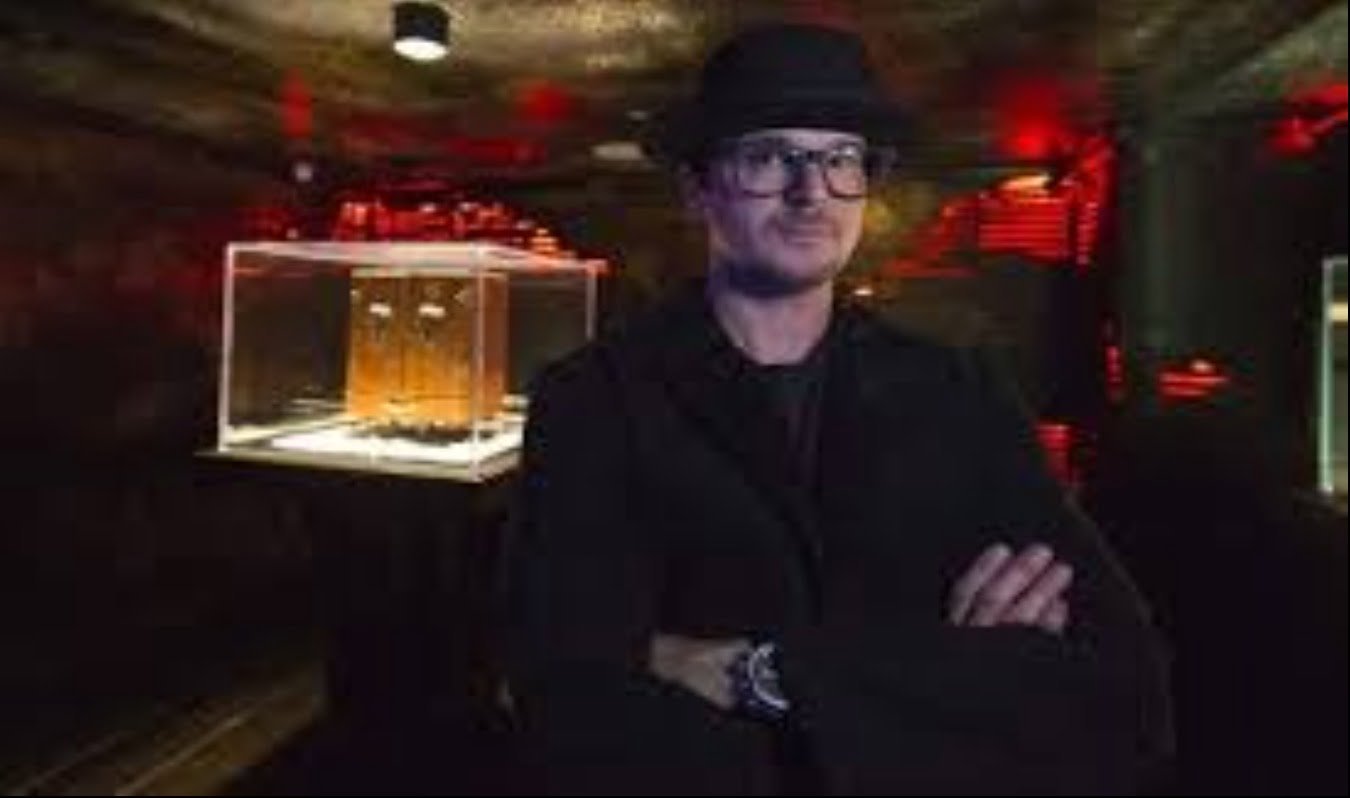 What Famous Actress Lived In Zak Bagans Haunted Museum