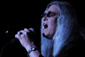 Donna Godchaux Reunites With Grateful Dead Legacy in Surprise Tribute Performance