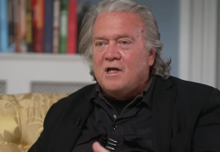 Bannon Melts Down: Warns MAGA Crowd They’ll “Go to Prison” If Republicans Don’t Seize the Government