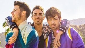 Jonas Brothers Deliver Nostalgic Surprise in New Orleans With Emotional ‘How to Save a Life’ Duet