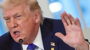 Trump threatens 100% tariffs on Canada over China deal; Trump calls off tariffs on Europe over Greenland